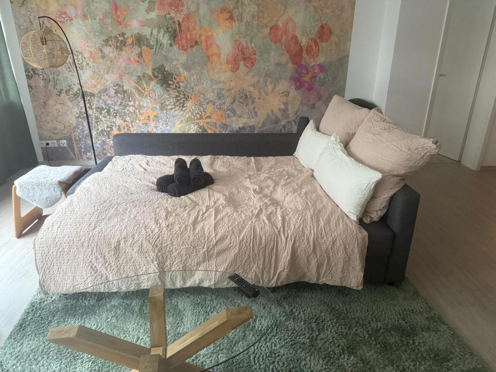 Apartment 140qm 3br - Central, Cozy And Stylish